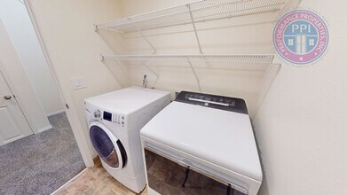 19094 Wellesley Ave in Sandy, OR - Building Photo - Building Photo