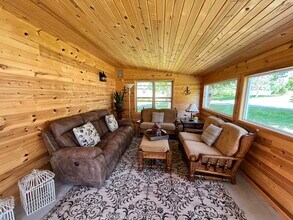 2150 Frederick St in Duluth, MN - Building Photo - Building Photo