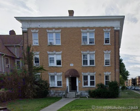 property at 821 Capitol Ave