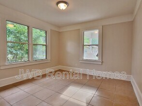 220 Day Ave in Jacksonville, FL - Building Photo - Building Photo