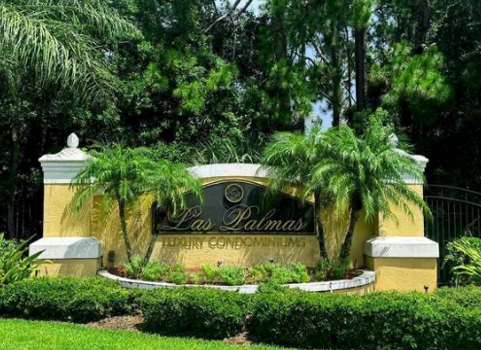 2005 Mariposa Vista Ln in St. Augustine, FL - Building Photo