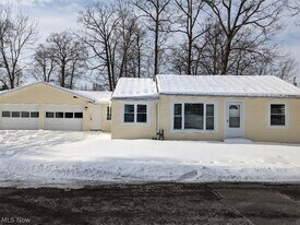 315 Redfern Rd in Chippewa Lake, OH - Building Photo