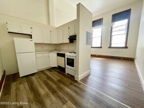 1107 E Kentucky St in Louisville, KY - Building Photo - Building Photo