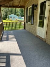 734 Old Clinton Rd in Westbrook, CT - Building Photo - Building Photo