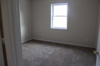 101 Bowman Rd in Johnson City, TN - Building Photo - Building Photo