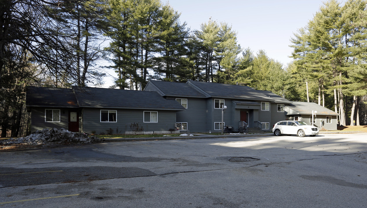 The Ledges in Saco, ME - Building Photo