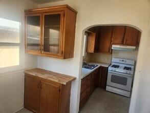 3315 Fairmount Blvd in Riverside, CA - Building Photo - Building Photo