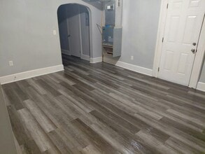 316 N 10th St in Cambridge, OH - Building Photo - Building Photo