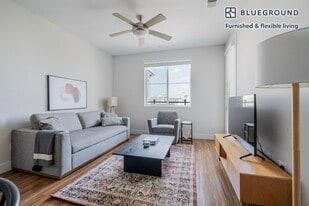 13350 Pacific Pl in San Diego, CA - Building Photo