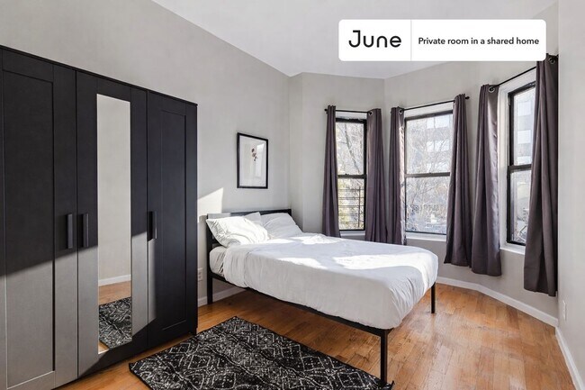 Room in Shared 4 bed/2 bath home in New York, NY - Foto de edificio - Building Photo