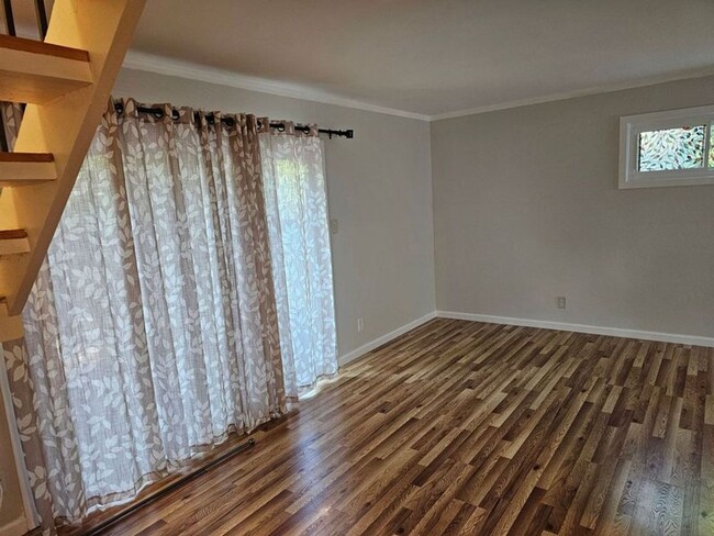 1952 Silverwood Ave in Mountain View, CA - Building Photo - Building Photo