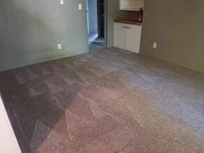 2401 S Gaylord St in Denver, CO - Foto de edificio - Building Photo