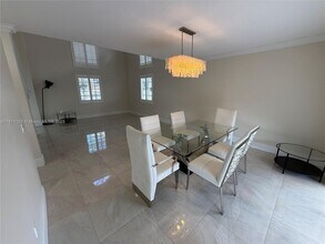 15624 SW 20th St in Miami, FL - Building Photo - Building Photo