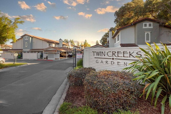 Foothill - Twin Creeks Condos