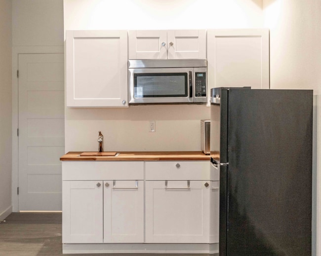 property at 314 S Asbury St