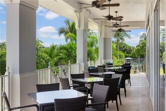 1360 Sweetwater Cove in Naples, FL - Building Photo - Building Photo