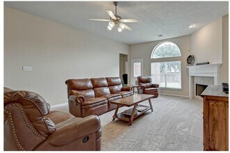 2203 Winchester Lake in Rosenberg, TX - Building Photo - Building Photo