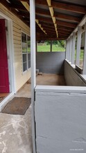 1320 Brown St, Unit E in Gainesville, GA - Foto de edificio - Building Photo