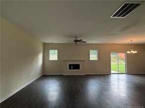 185 Ledgebrook Ln in Raeford, NC - Building Photo - Building Photo