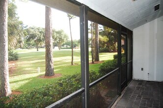 120 Old Meadow Way in Palm Beach Gardens, FL - Building Photo - Building Photo