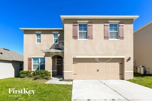 3345 Wellborn Dr in Davenport, FL - Building Photo