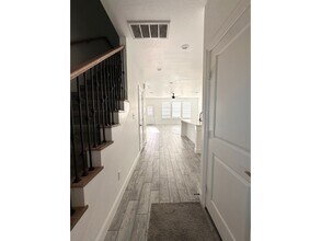 7710 Darnay Dr in Houston, TX - Building Photo - Building Photo