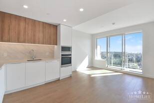 13387 Old Yale Rd in Surrey, BC - Building Photo