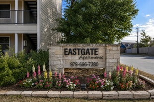 Eastgate Apartments in College Station, TX - Building Photo