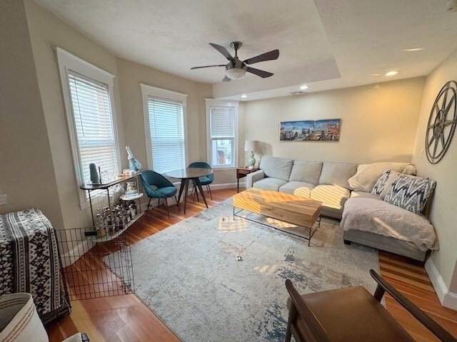 211 W 8th St, Unit 2