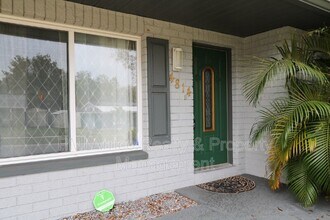 4814 Reagan Ave in Seffner, FL - Building Photo - Building Photo