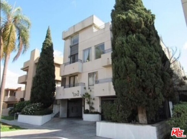 property at 1242 S Holt Ave
