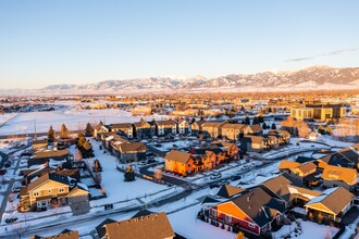 4835 Golden Gate Ave in Bozeman, MT - Building Photo - Building Photo