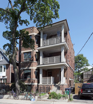 10 Boustead Ave in Toronto, ON - Building Photo