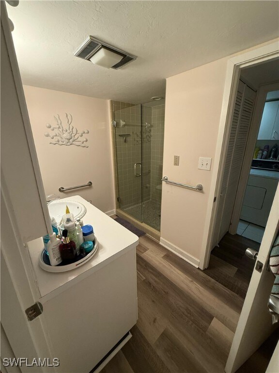 2244 Winkler Ave in Ft. Myers, FL - Building Photo - Building Photo