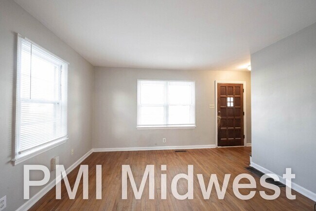 1319 N Alton Ave in Indianapolis, IN - Building Photo - Building Photo