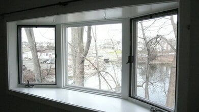 11 1st Street, Unit 1st Floor in Norwalk, CT - Building Photo - Building Photo