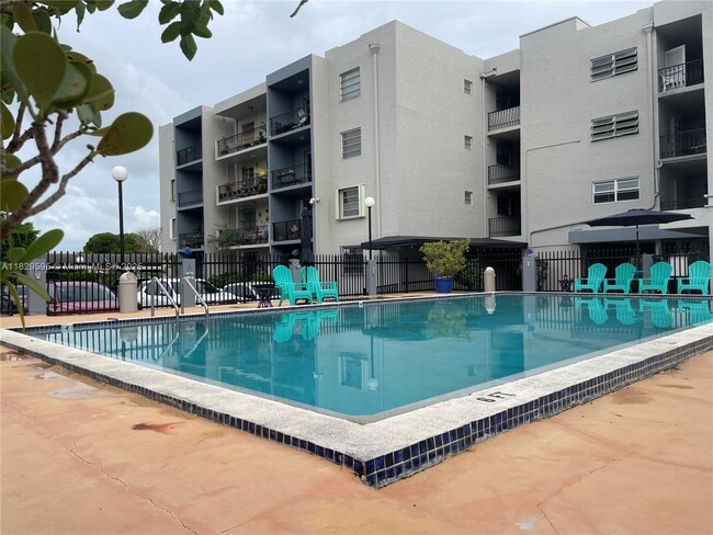 3181 SW 13th St in Miami, FL - Building Photo - Building Photo