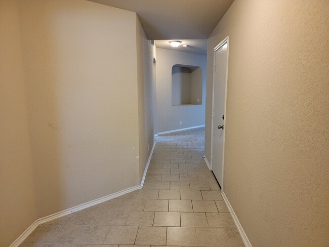 733 Brown Thrasher in San Antonio, TX - Building Photo - Building Photo