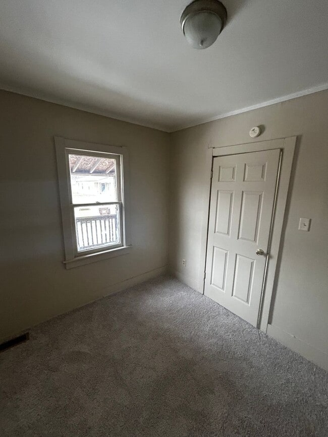 604 Conant Ave in Monroe, MI - Building Photo - Building Photo