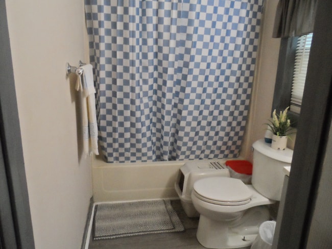 8716 Hurst Ave in Savannah, GA - Building Photo - Building Photo