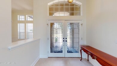 10061 Vineyard Lake Rd E in Jacksonville, FL - Building Photo - Building Photo