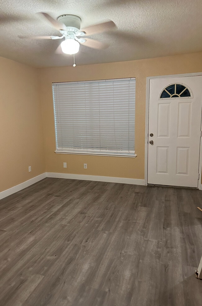 413 K St, Unit 413 K. Street Apt. #2