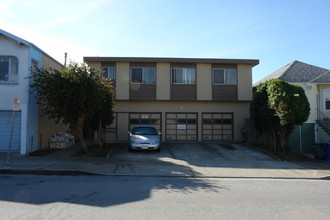 661 Baden Ave in South San Francisco, CA - Building Photo - Building Photo