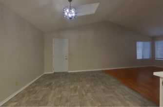 5125 Gallahad Dr in Garland, TX - Building Photo - Building Photo