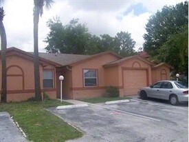 805 Victoria Blvd in Kissimmee, FL - Building Photo