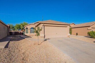 6415 E Garden Stone Dr in Tucson, AZ - Building Photo - Building Photo
