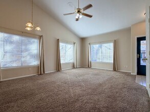 9647 W Chatfield Ave in Littleton, CO - Building Photo - Building Photo