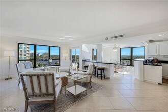 4451 Gulf Shore Blvd N in Naples, FL - Building Photo - Building Photo