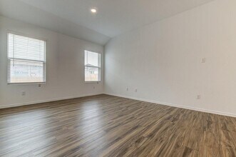 3205 Dusted Daisey St in Pflugerville, TX - Building Photo - Building Photo