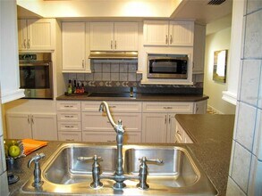 9510 103rd Ave N in Seminole, FL - Building Photo - Building Photo